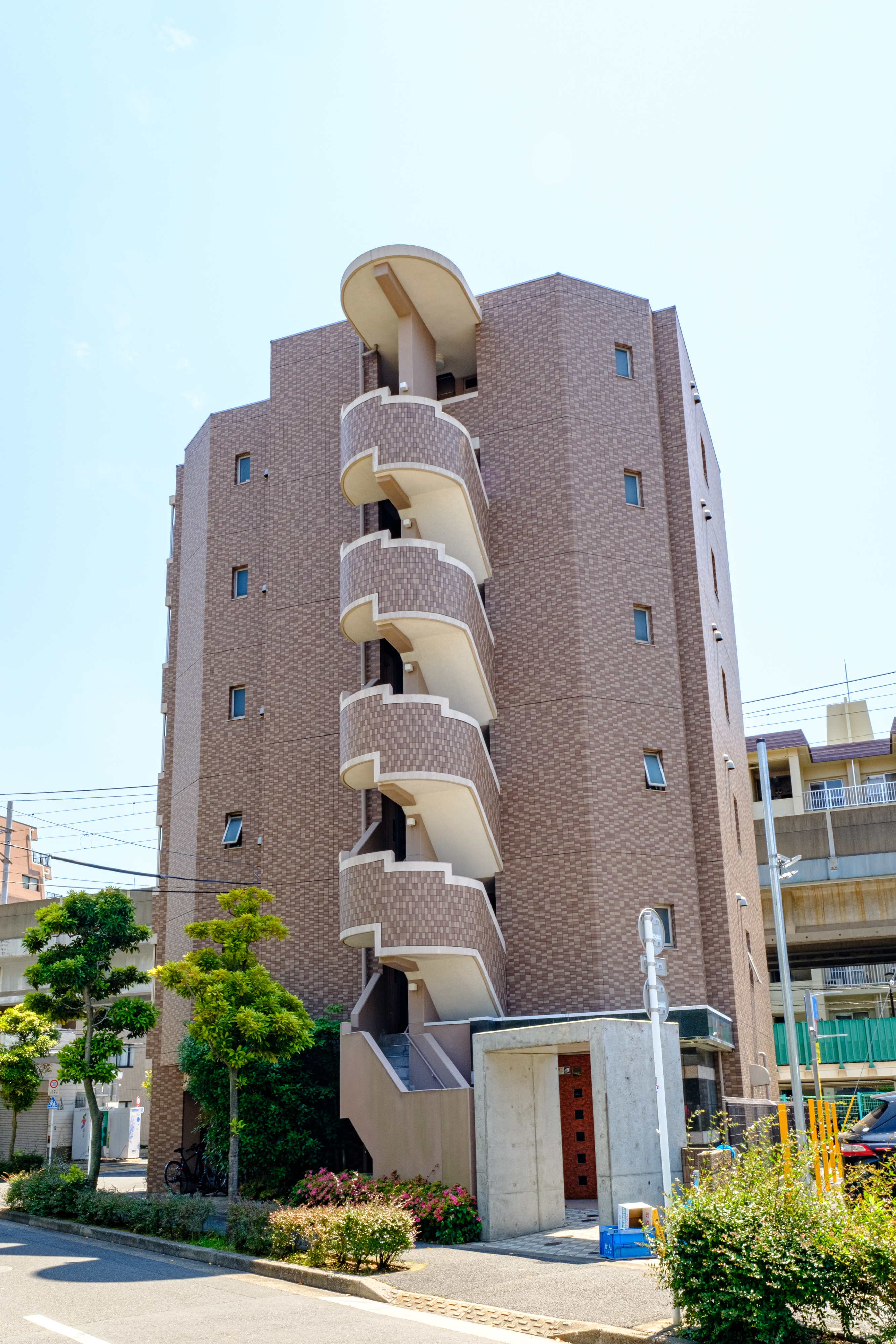 外観・別角度